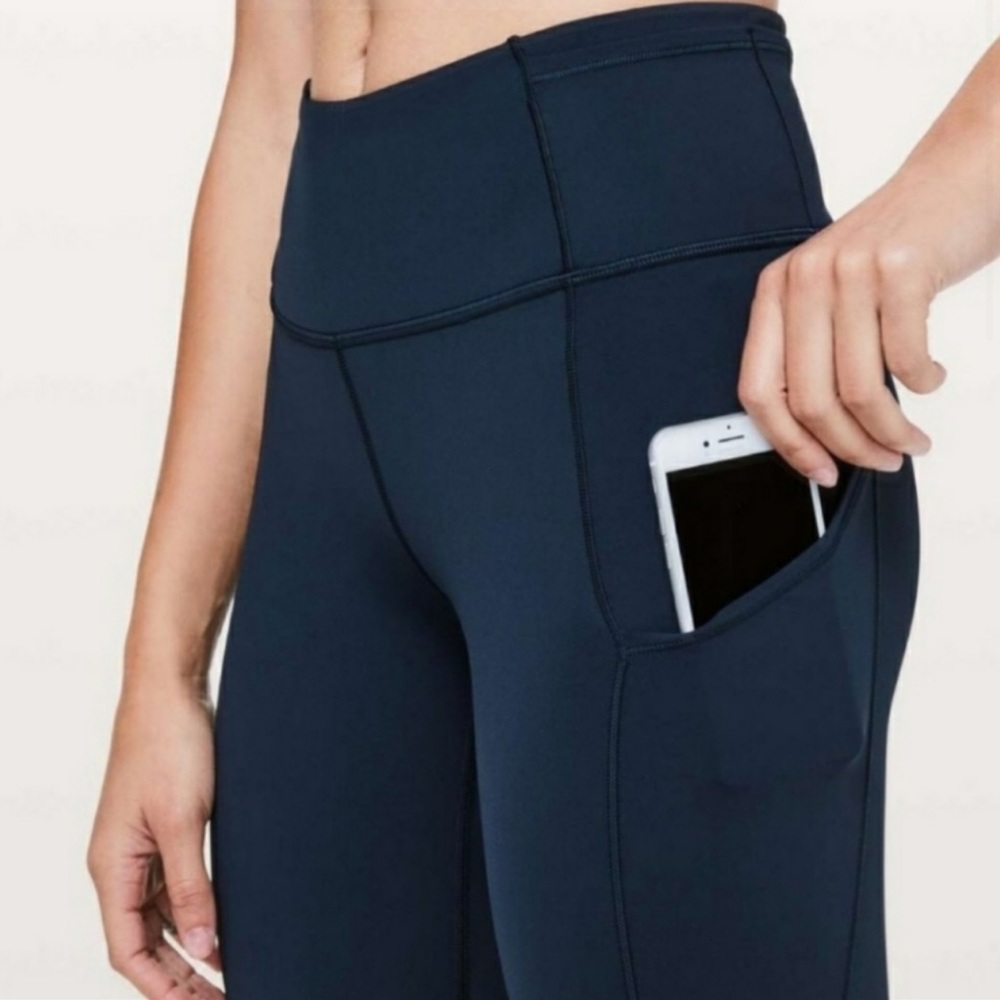Lululemon Fast & Free Crop II 19” Non-Reflective In True Navy Size 6 - Picture 2 of 11